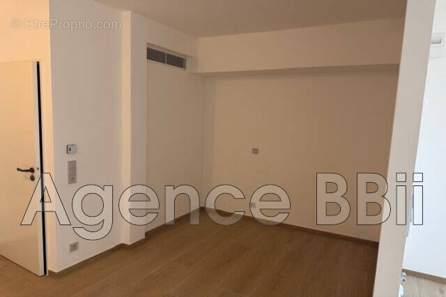 Appartement à BEAUSOLEIL