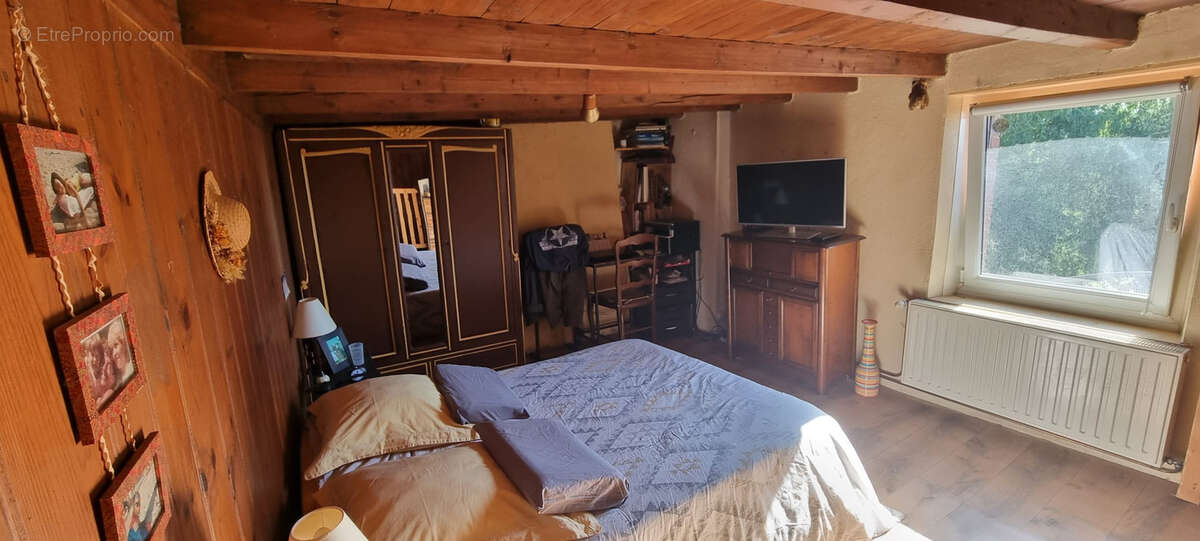 Maison à ESTIVAREILLES