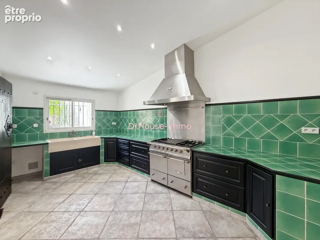 Maison 155 m² à Marseille-8e  - photo 9