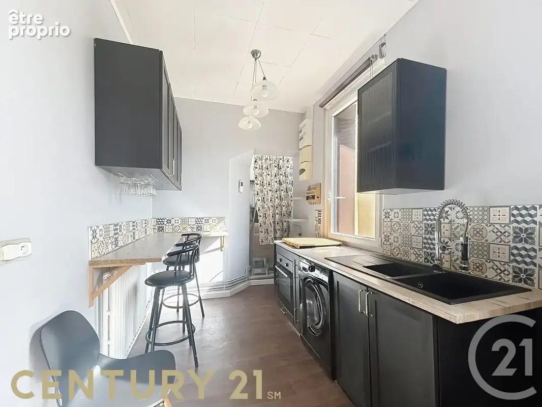 Appartement 2 pièces 40 m² à vendre à Fleurieu-Sur-Saone (69250) - photo 2