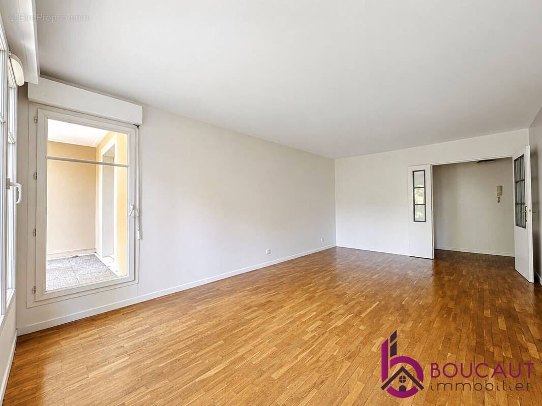 Appartement à LE PLESSIS-ROBINSON