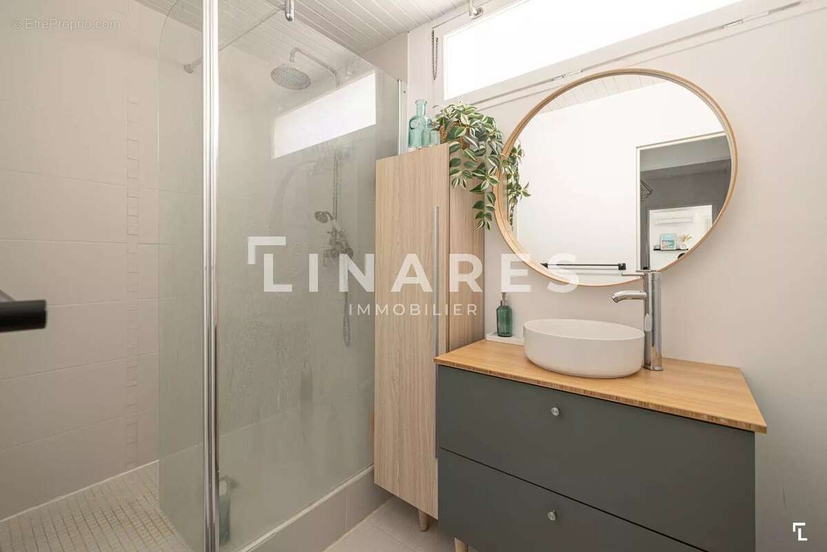 Appartement à MARSEILLE-10E