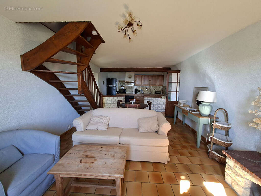Maison à BRANOUX-LES-TAILLADES
