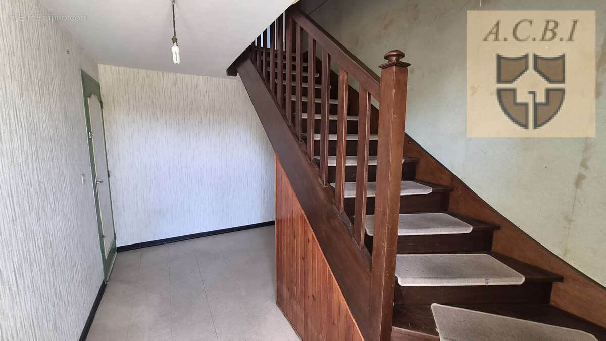 Maison de 89 m2 avec jardin et dépendances   Areines - photo 3