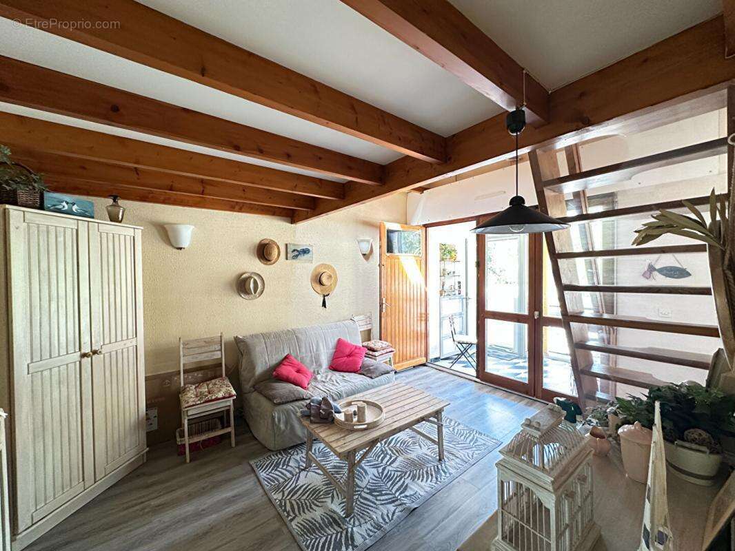 Appartement à SAINT-GEORGES-DE-DIDONNE