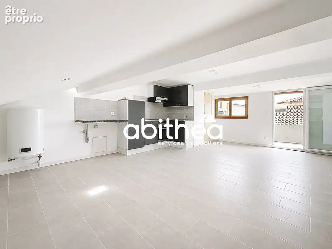 Bien atypique t2/t3 + combles aménagés - terrasse - centre-ville béziers - photo 6