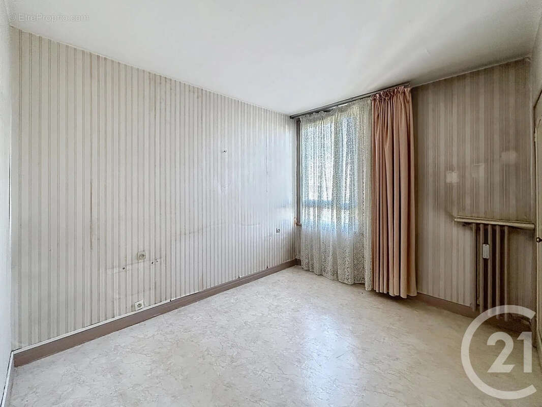 Appartement à GARGES-LES-GONESSE