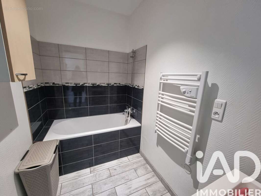 Photo 5 - Appartement à SAINT-GERMAIN-LAVAL