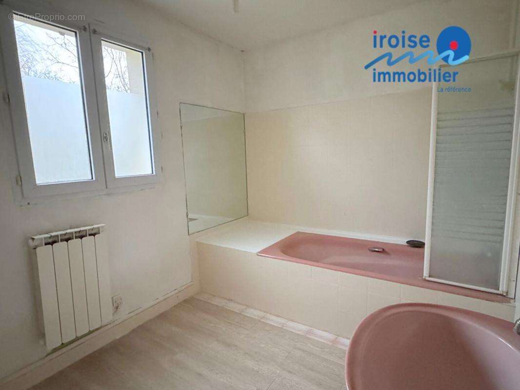 Maison t8  de 1986 - terrain de 3019 m² - photo 11