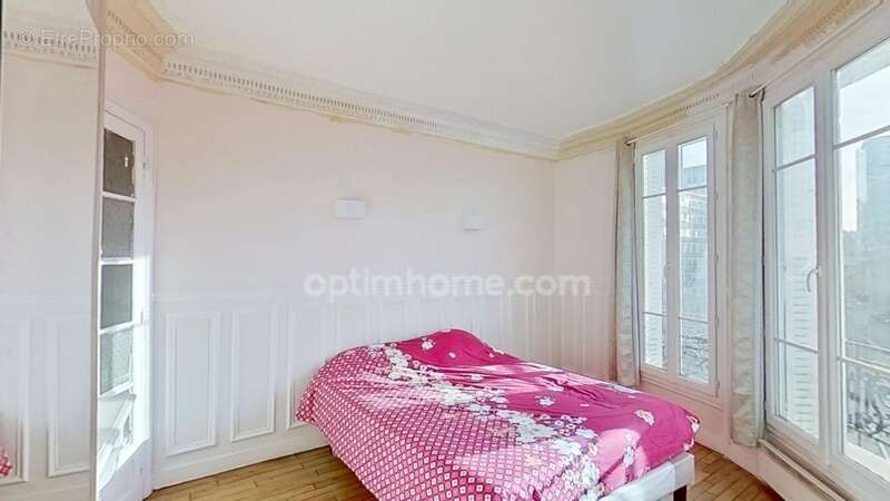 Appartement à CLICHY