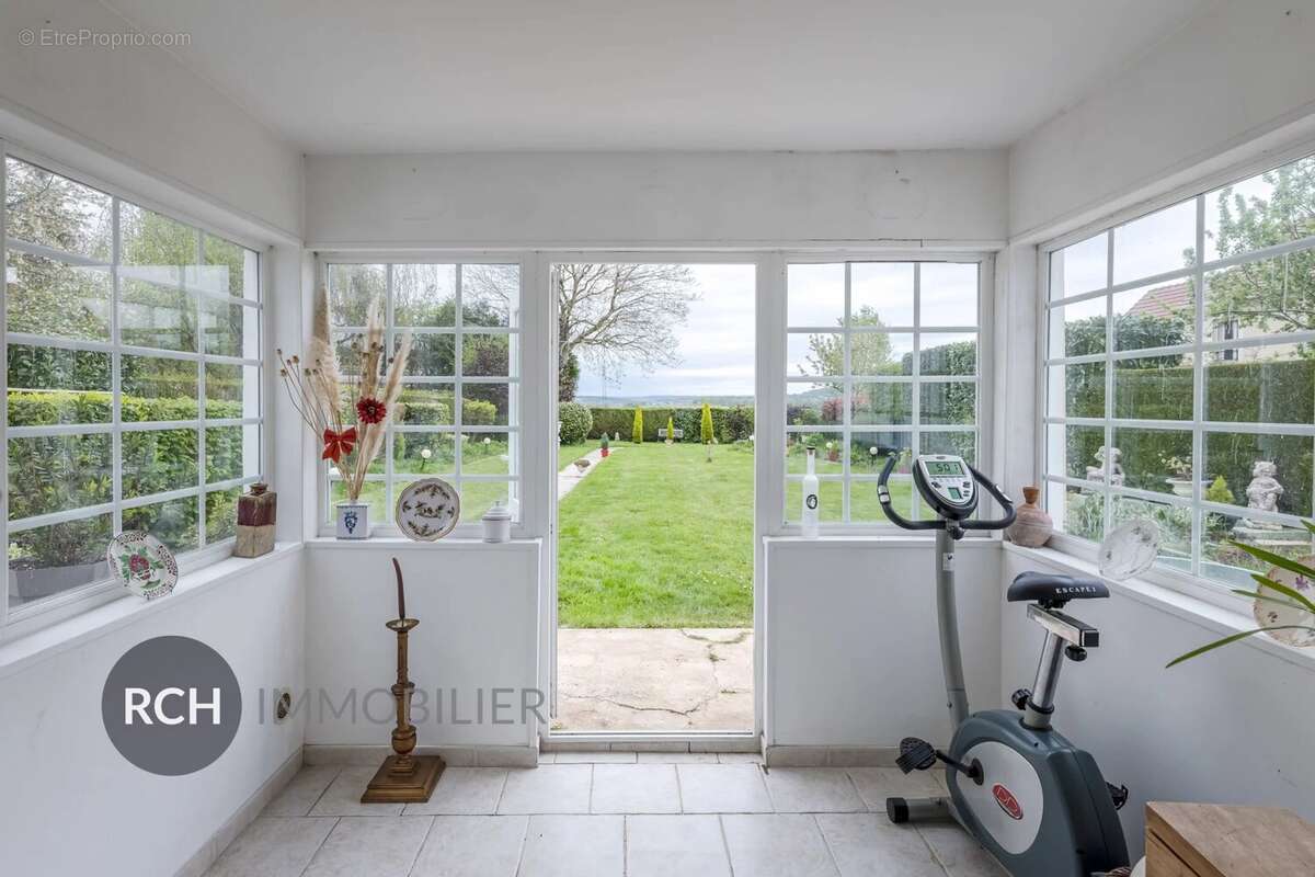 Maison à VILLIERS-SAINT-FREDERIC