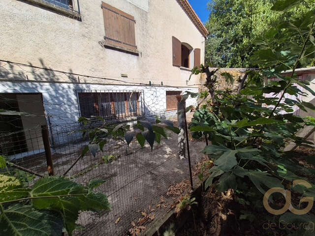 Quartier Mont Duplan : Maison T5 de 157m2 avec jardin de 50m2 - photo 2