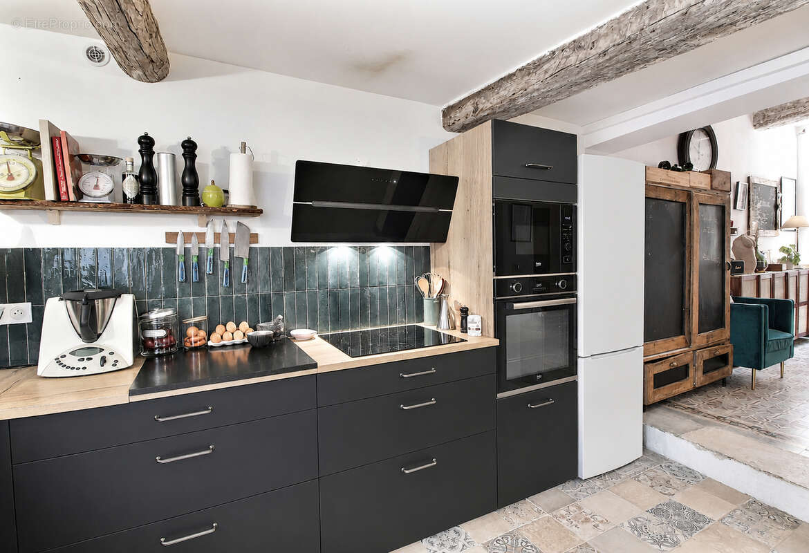 Caromb, maison de charme 3 pièces de 78.36 m2 - photo 4