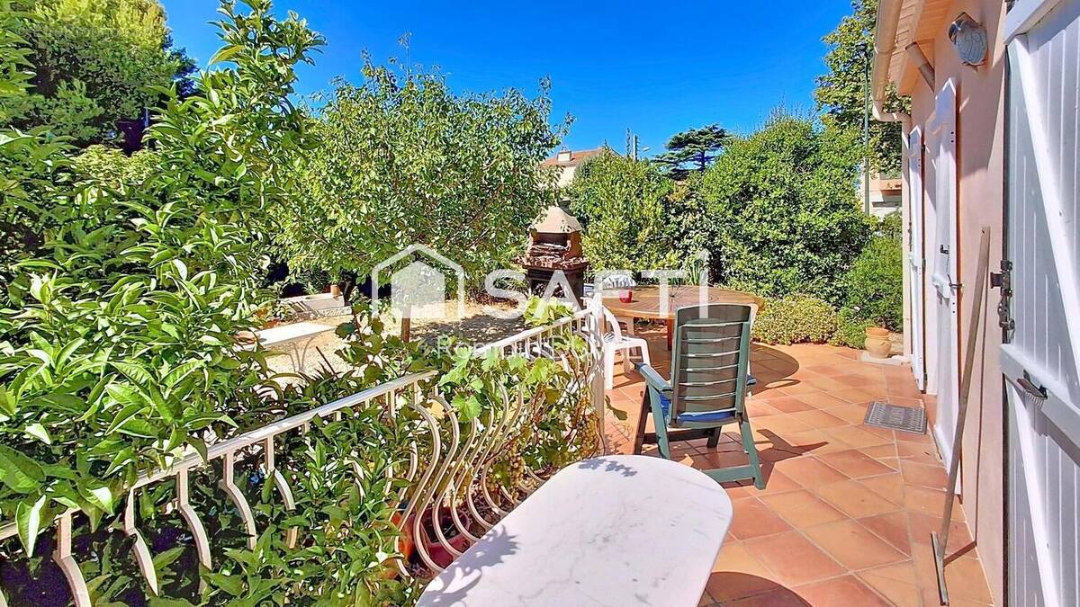 Photo 1 - Maison à SIX-FOURS-LES-PLAGES