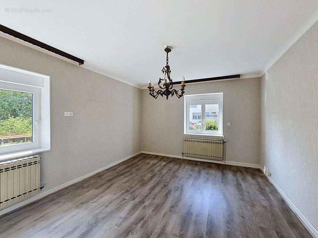 Appartement 80 m² à Hagondange  - photo 4