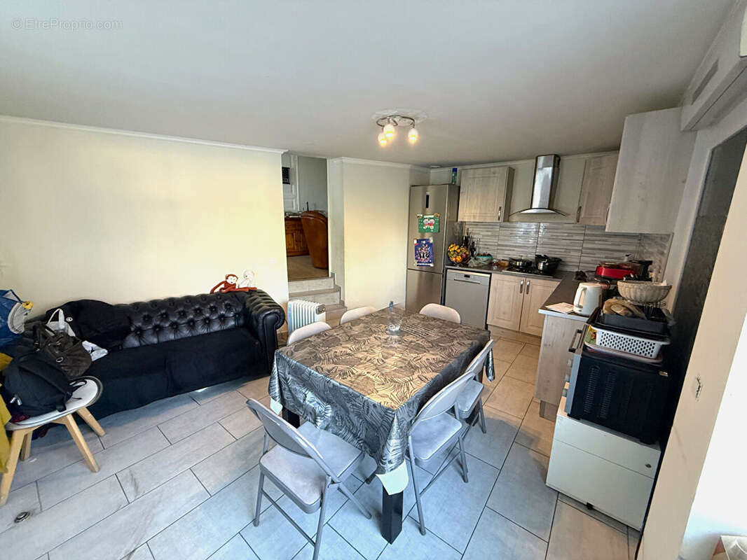 Opportunité exceptionnelle - ensemble immobilier mixte : maison récente+ immeuble de rapport - photo 5