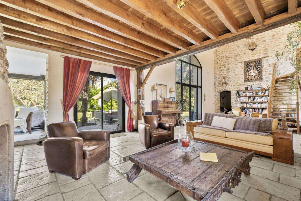 Maison à LES ALLUETS-LE-ROI