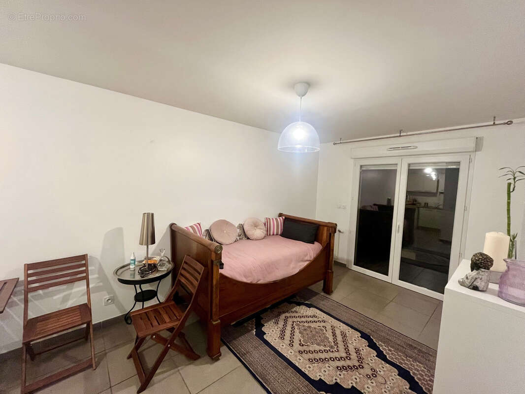 Appartement à CRAPONNE