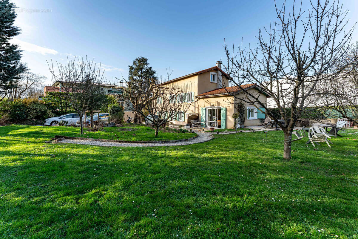 Maison à FRANCHEVILLE