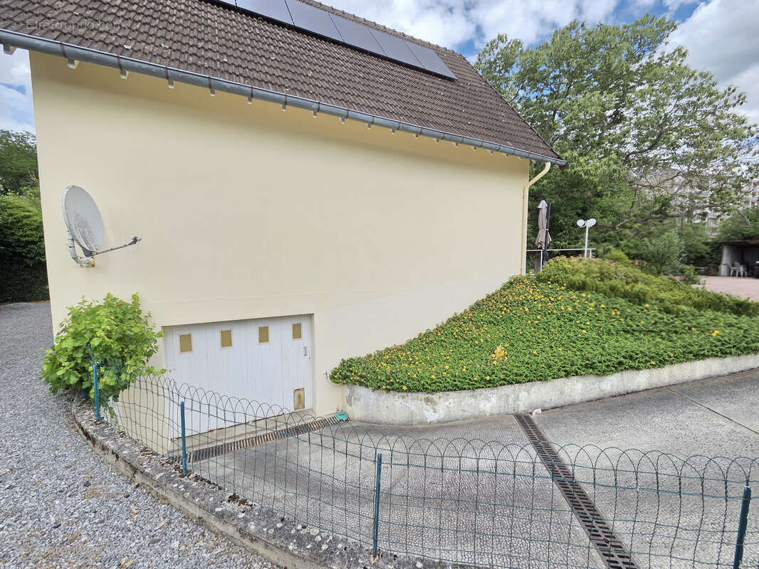Maison à AVERMES