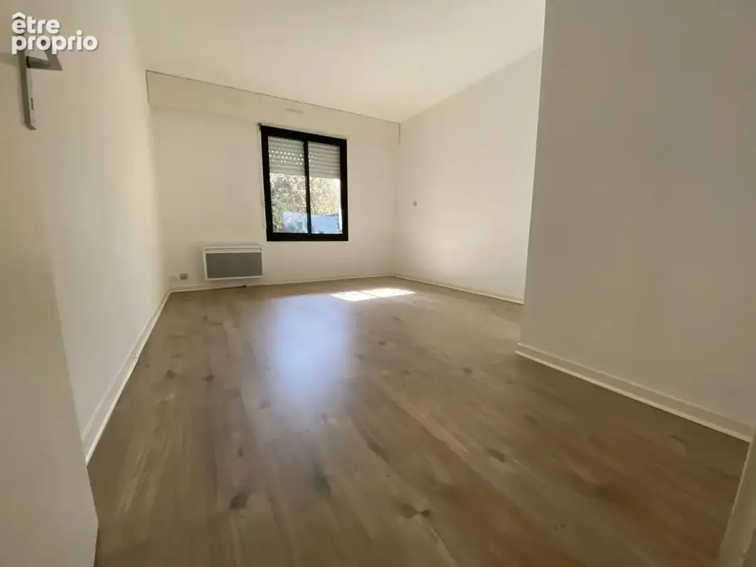Appartement T5 avec jardin privatif, box et parking - photo 10