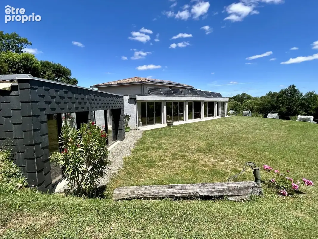 Maison 10 pièces 241 m² à vendre à Encausse-Les-Thermes (31160) - photo 2