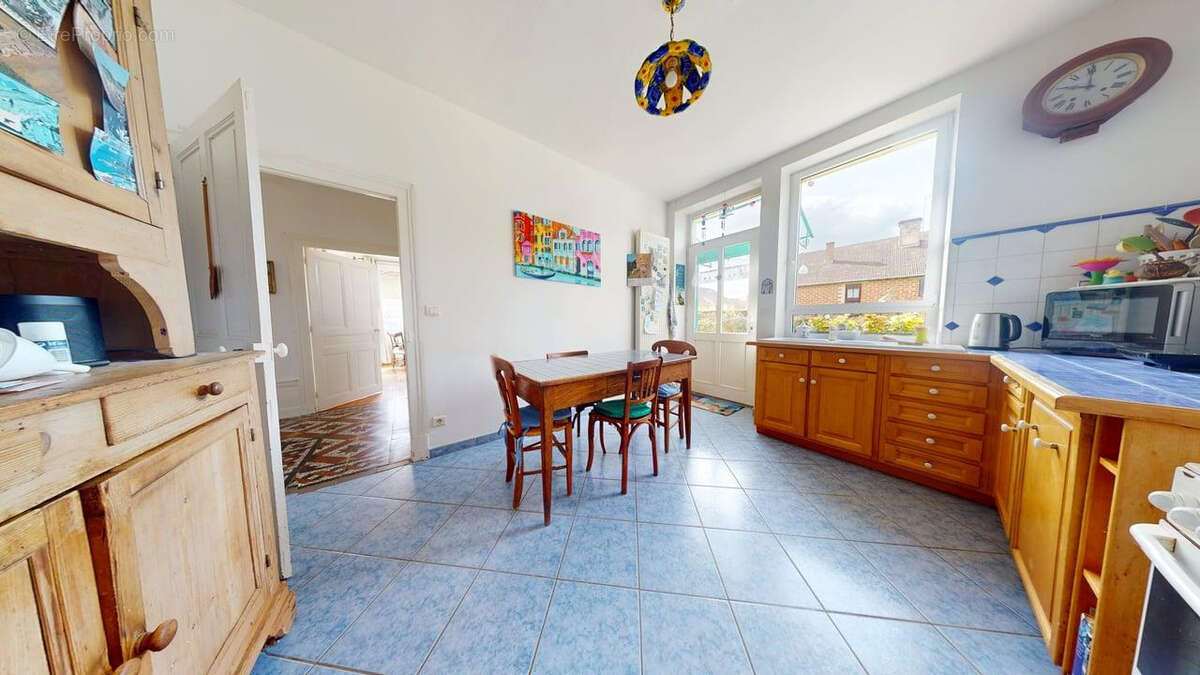 Maison à LONGWY-SUR-LE-DOUBS