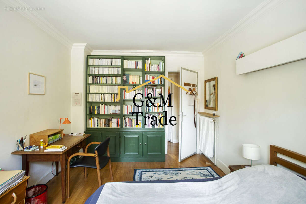 Appartement à PARIS-20E