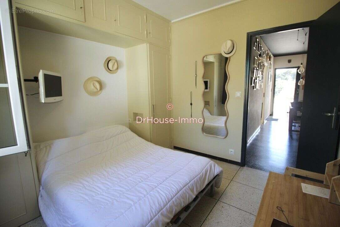 Maison 137 m² à Cavalaire-Sur-Mer  - photo 16
