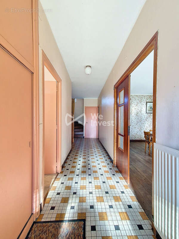 Maison à ANGLARS-SAINT-FELIX