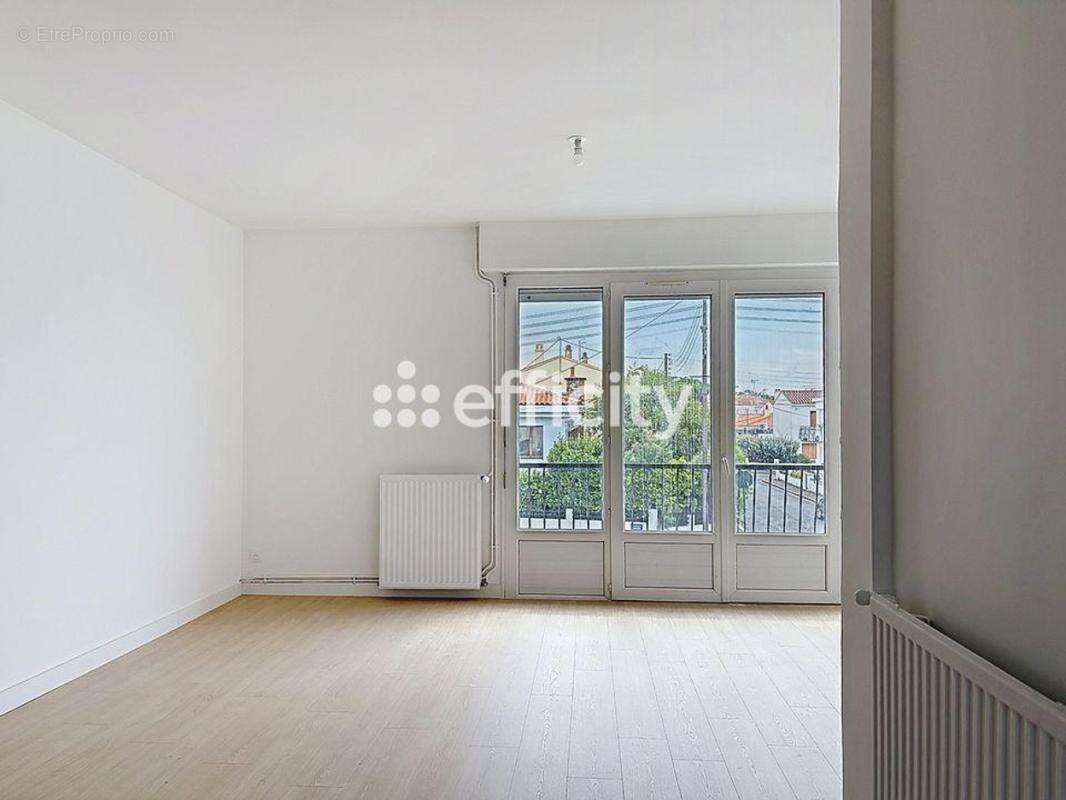 Appartement - photo 2