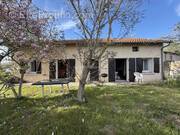 Maison à SAINTE-GEMME