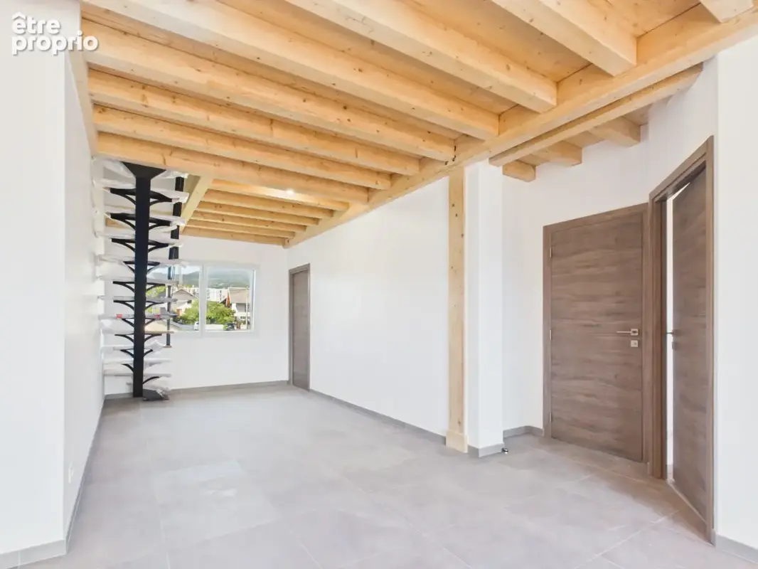 Photo Appartement à La Mure au prix de 442 000€