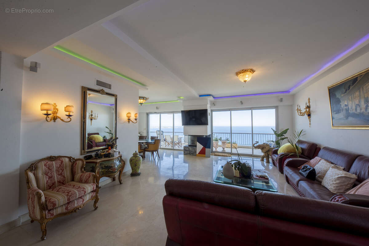 Beau duplex vue mer à cannes  3 254 400 € - photo 9