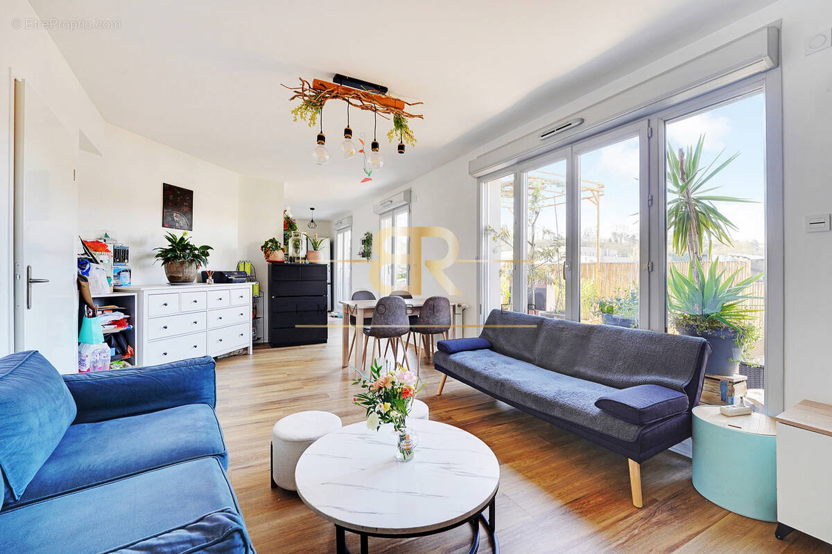 Appartement à ROMAINVILLE