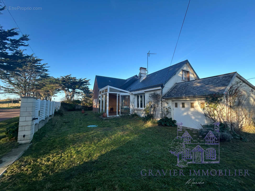 Maison à SAINT-GERMAIN-SUR-AY