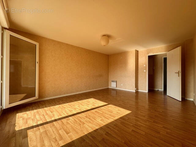 Appartement à NOTRE-DAME-D&#039;OE