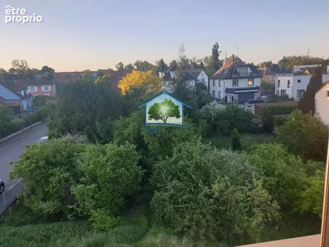 OSTWALD (67) - Appartement T3 de 72 m² au 3ème et dernier étage avec ascenseur et terrasse - photo 18