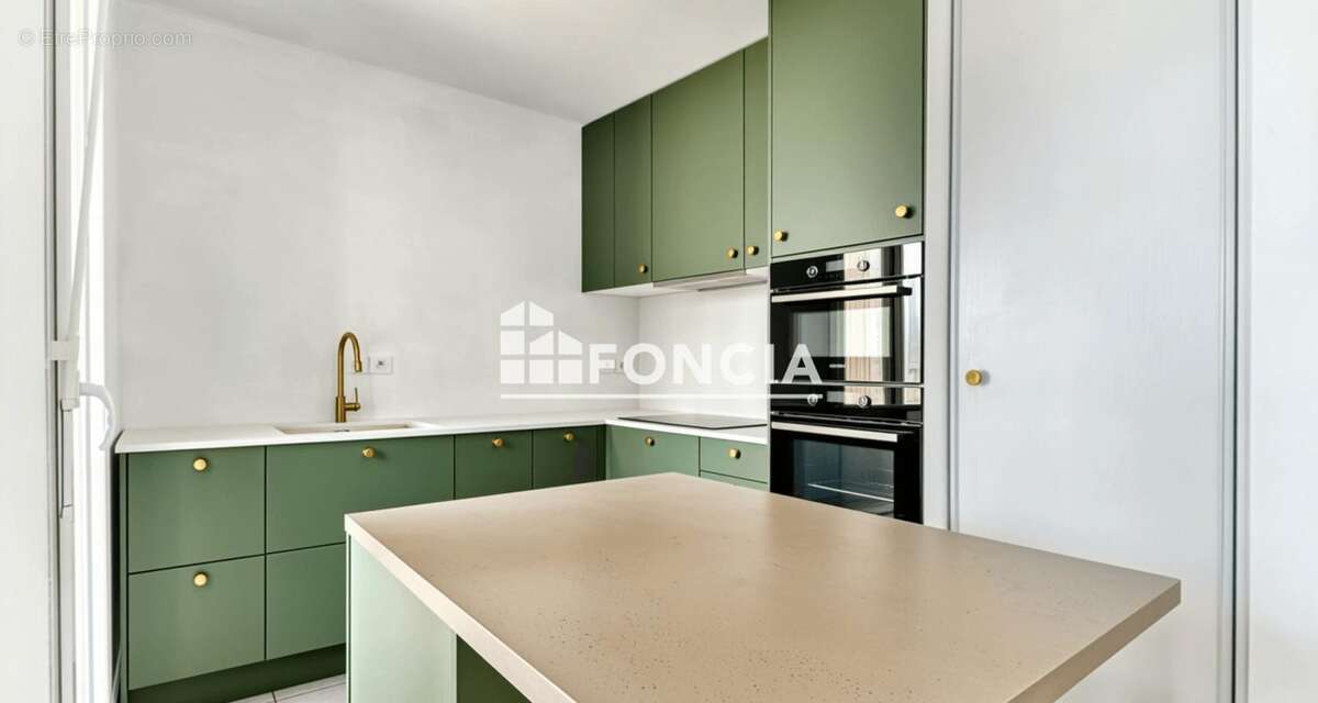 Appartement à VAULX-EN-VELIN