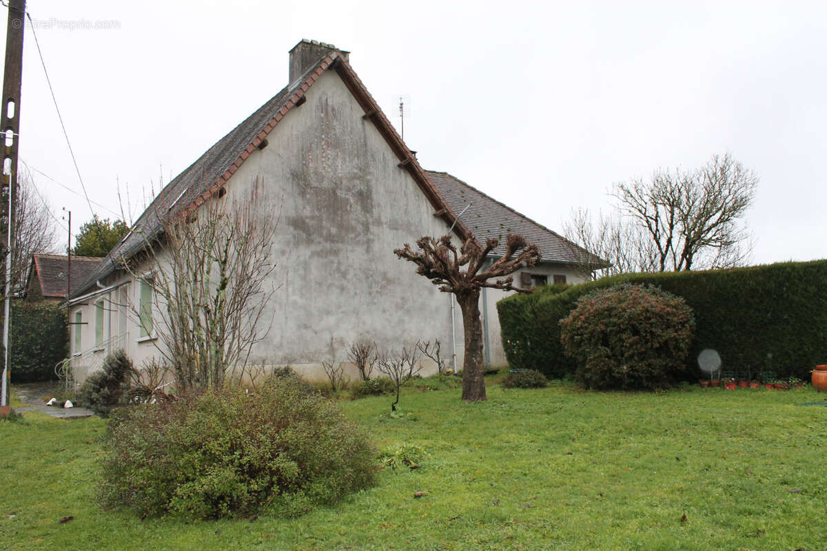 Maison à JUMILHAC-LE-GRAND