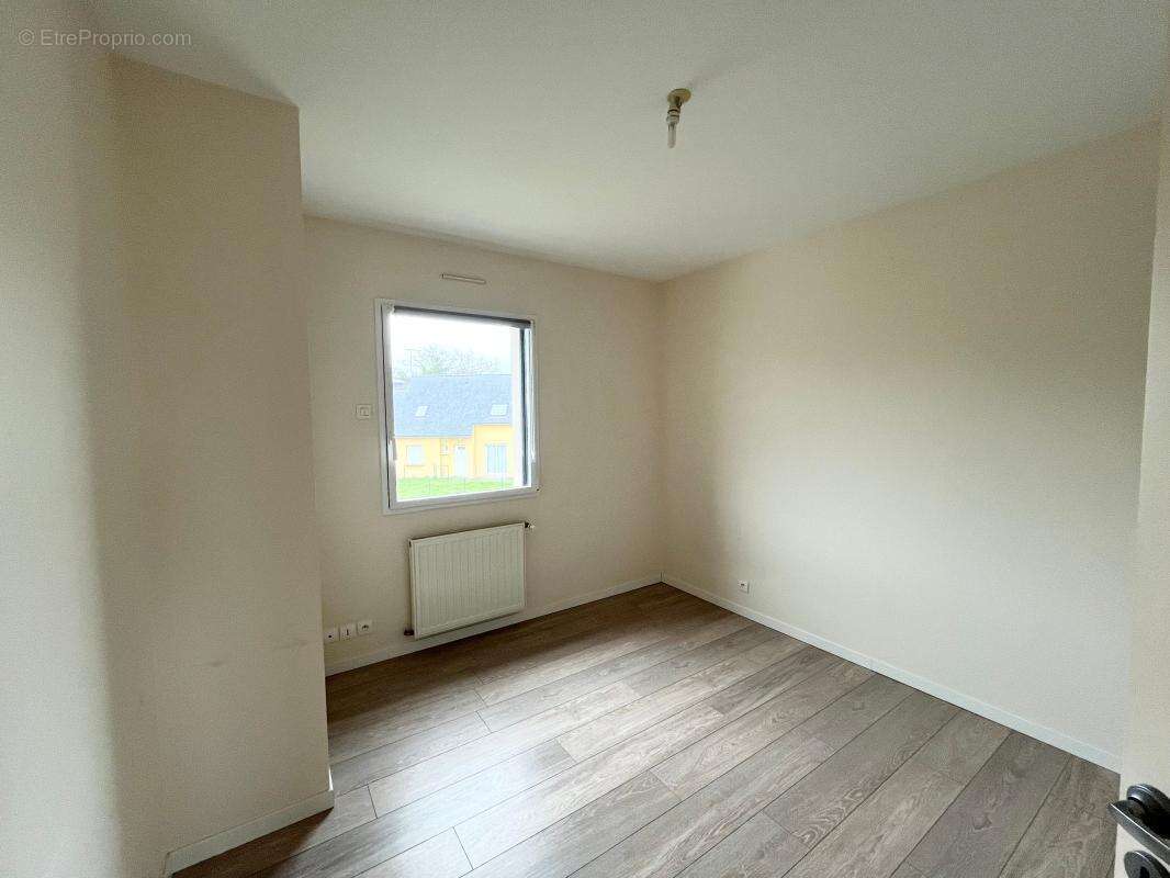 Maison à SAINT-RENAN