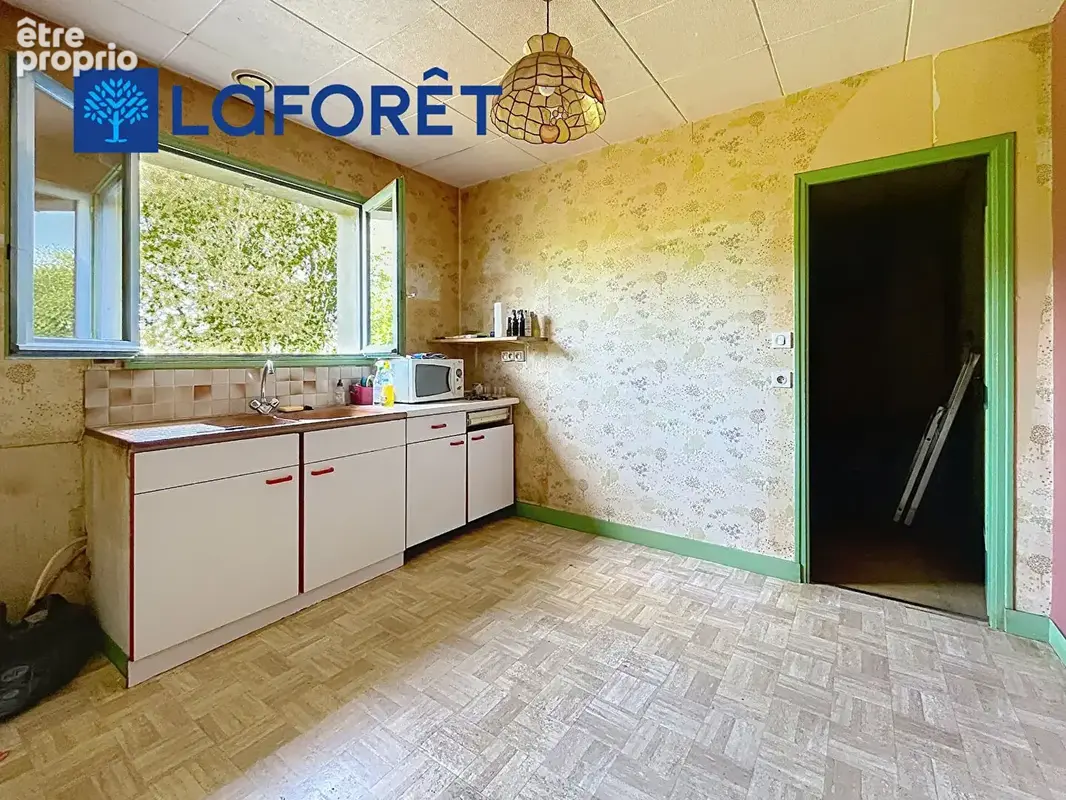 A VENDRE- Maison Pontivy 5 pièce(s) 115 m2 - photo 7