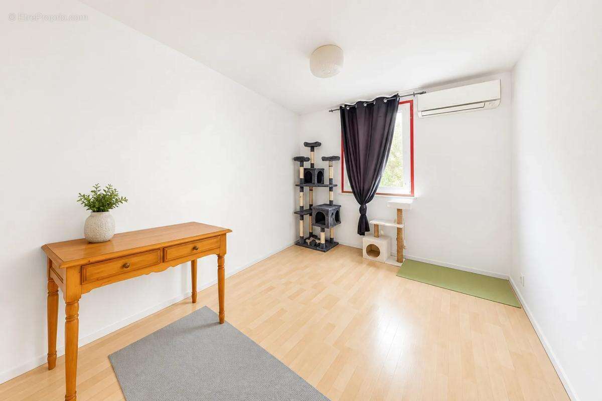 Maison de 6 pièces - 4 chambres de 155 m² à Chéroy - photo 14