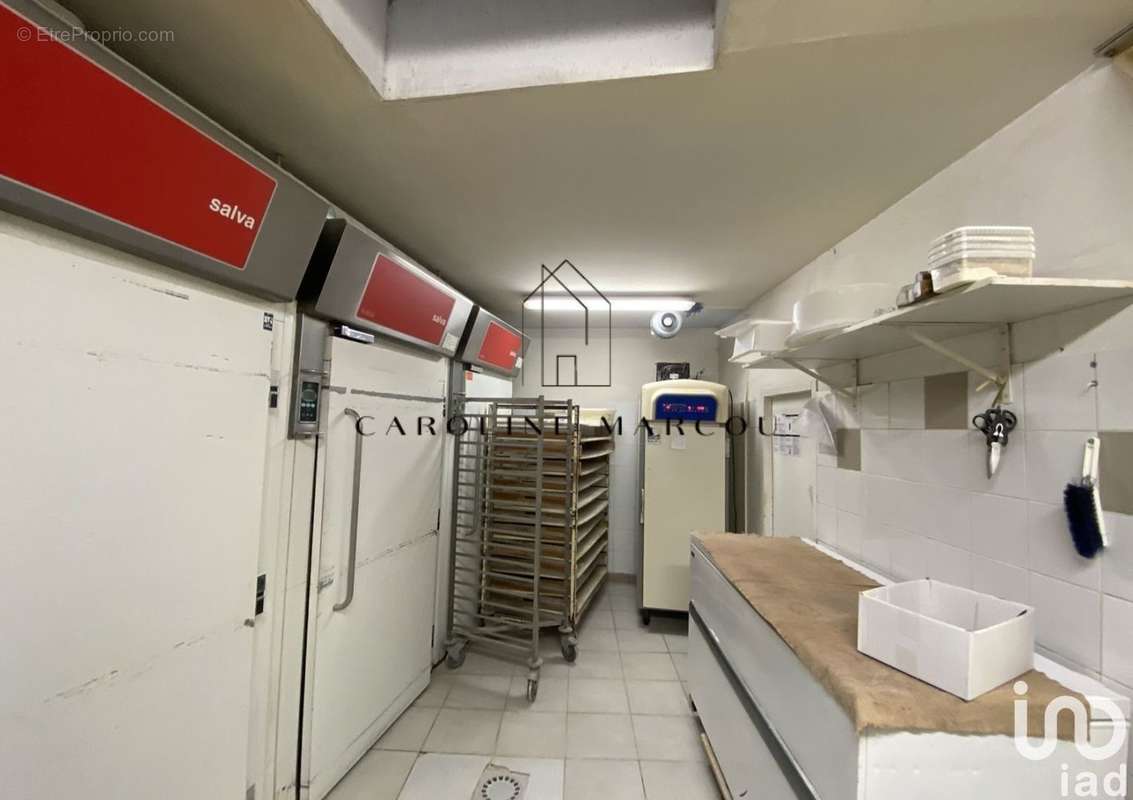 Photo 6 - Commerce à NIMES