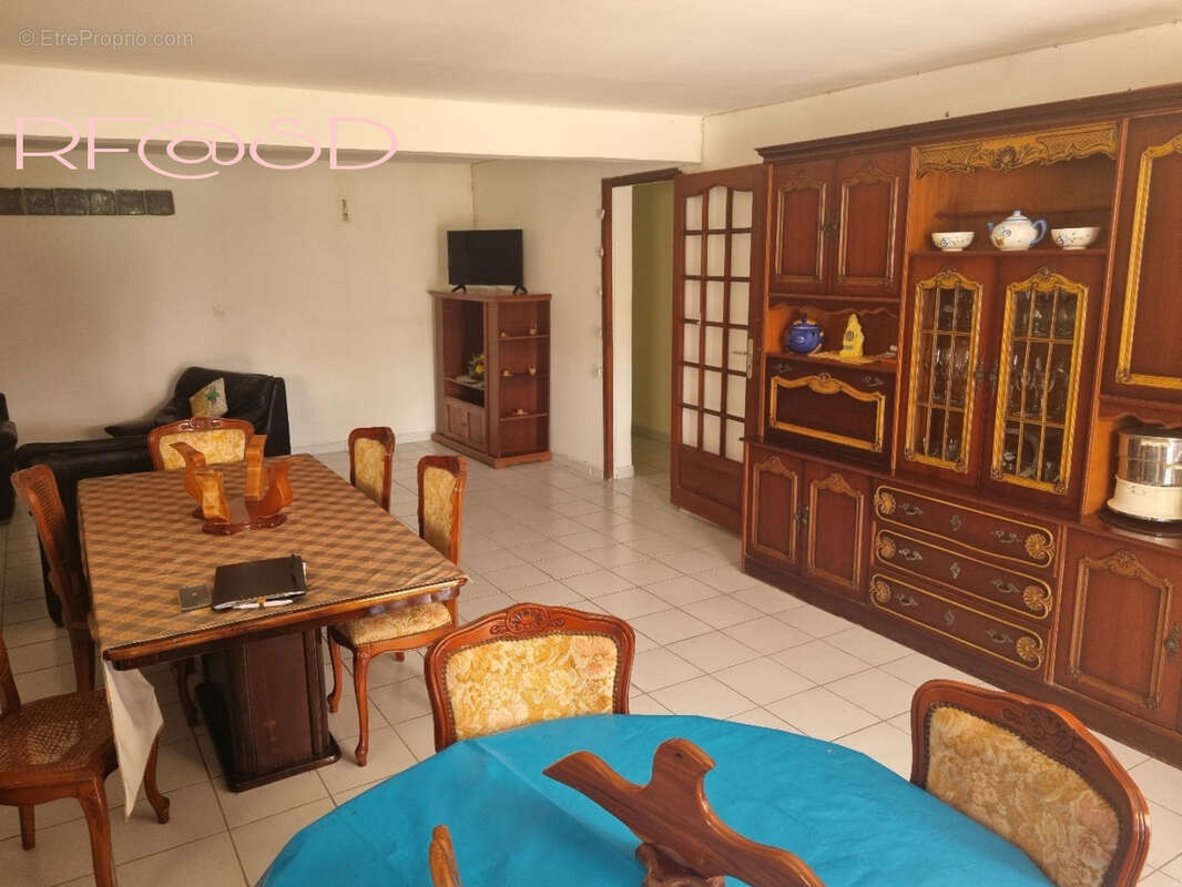 Maison à RIVIERE-SALEE