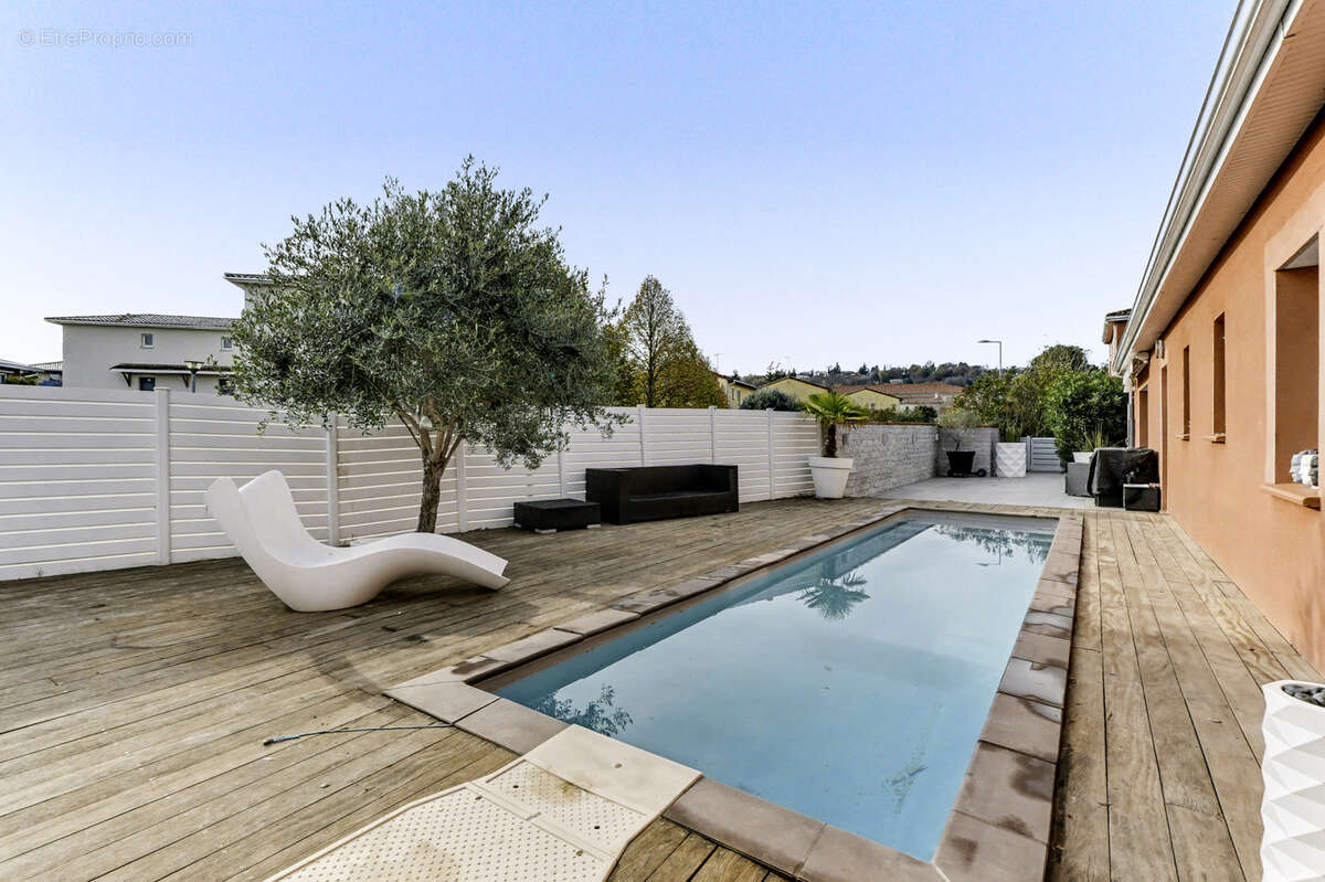 Maison à CASTANET-TOLOSAN