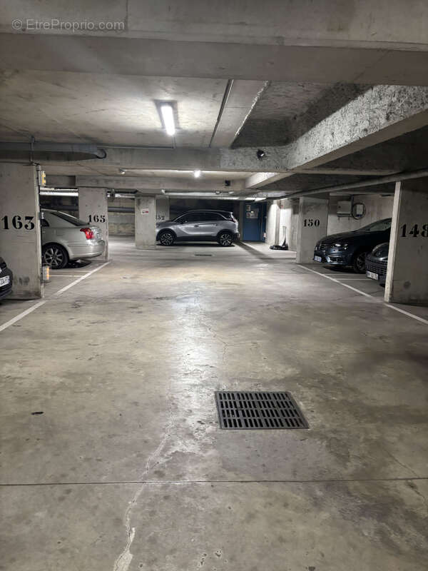 Autre à VIGNEUX-SUR-SEINE