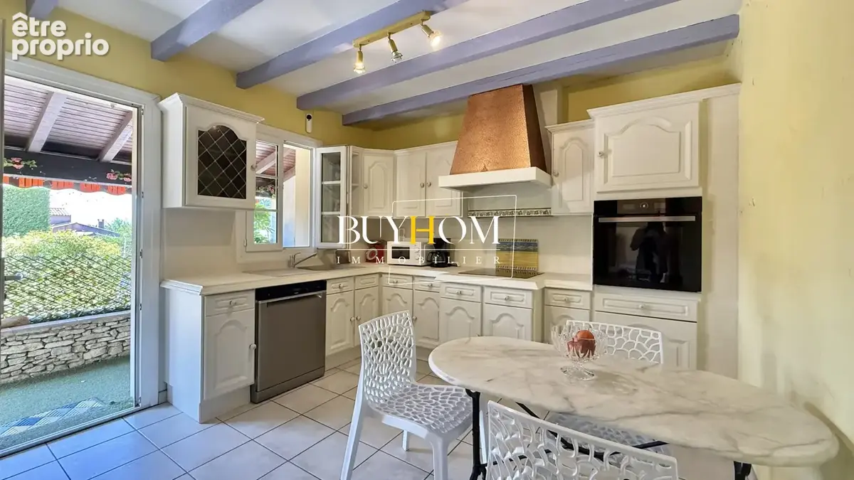 Maison 121 m² à L'isle-Sur-La-Sorgue  - photo 5