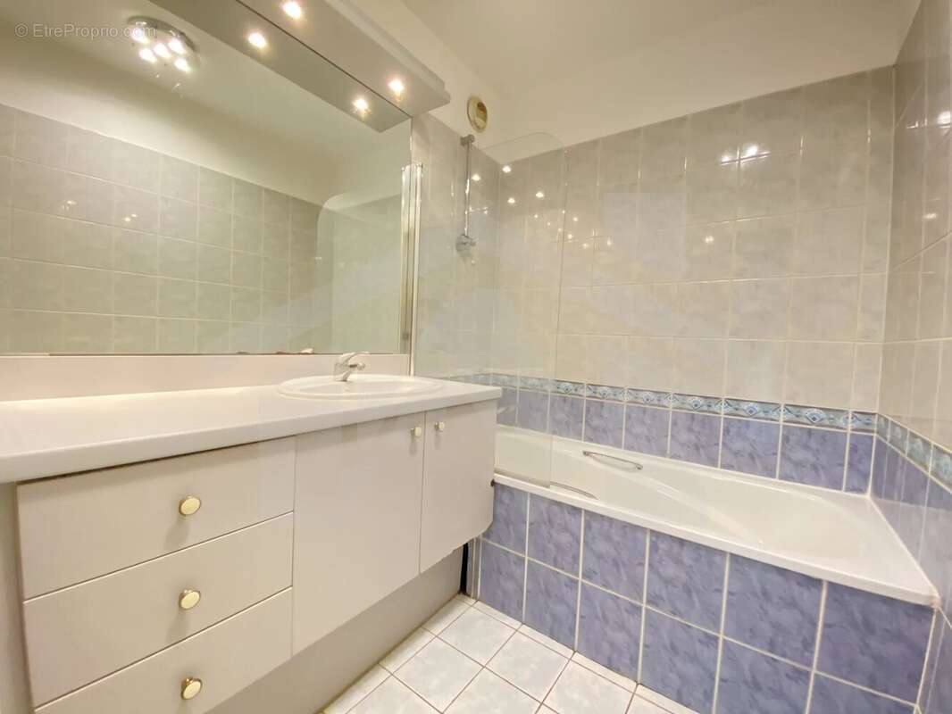Appartement à MONTBONNOT-SAINT-MARTIN
