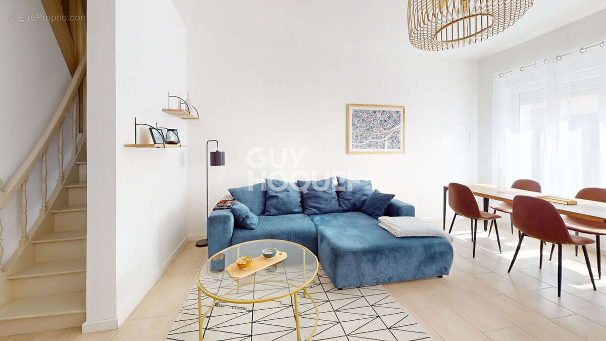 Maison à LA CHAPELLE-HEULIN